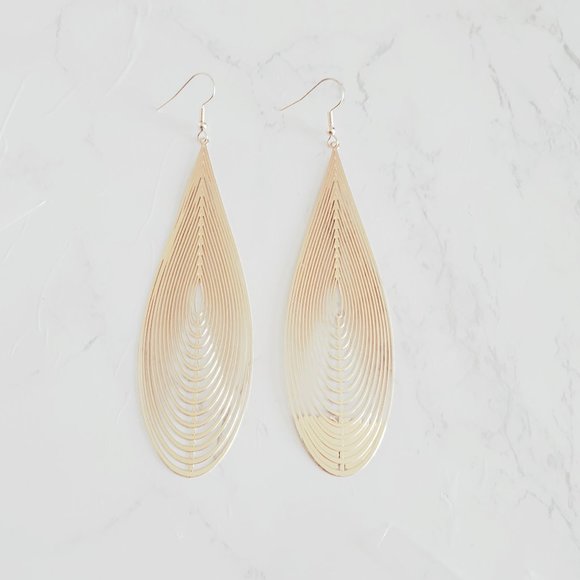 Happy Vibes Gold Earrings - Picture 1 of 1